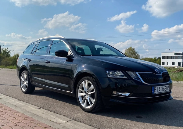 Skoda Octavia cena 49999 przebieg: 187000, rok produkcji 2017 z Łapy małe 277